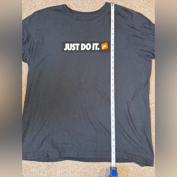 Nike Men's large black Just Do It T-shirt - Picture 5 of 5